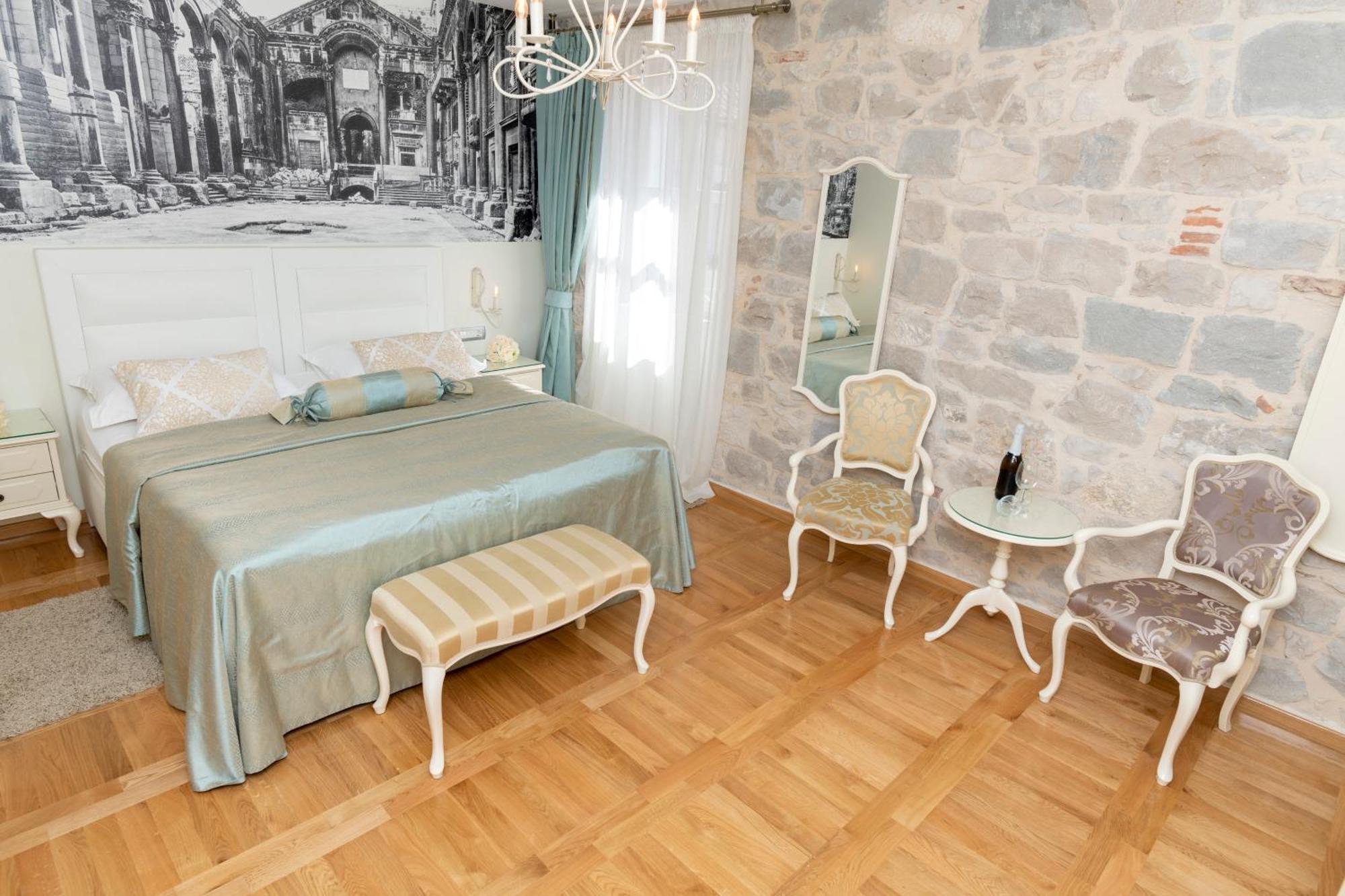 Gothic Palace Heritage Split Rom bilde